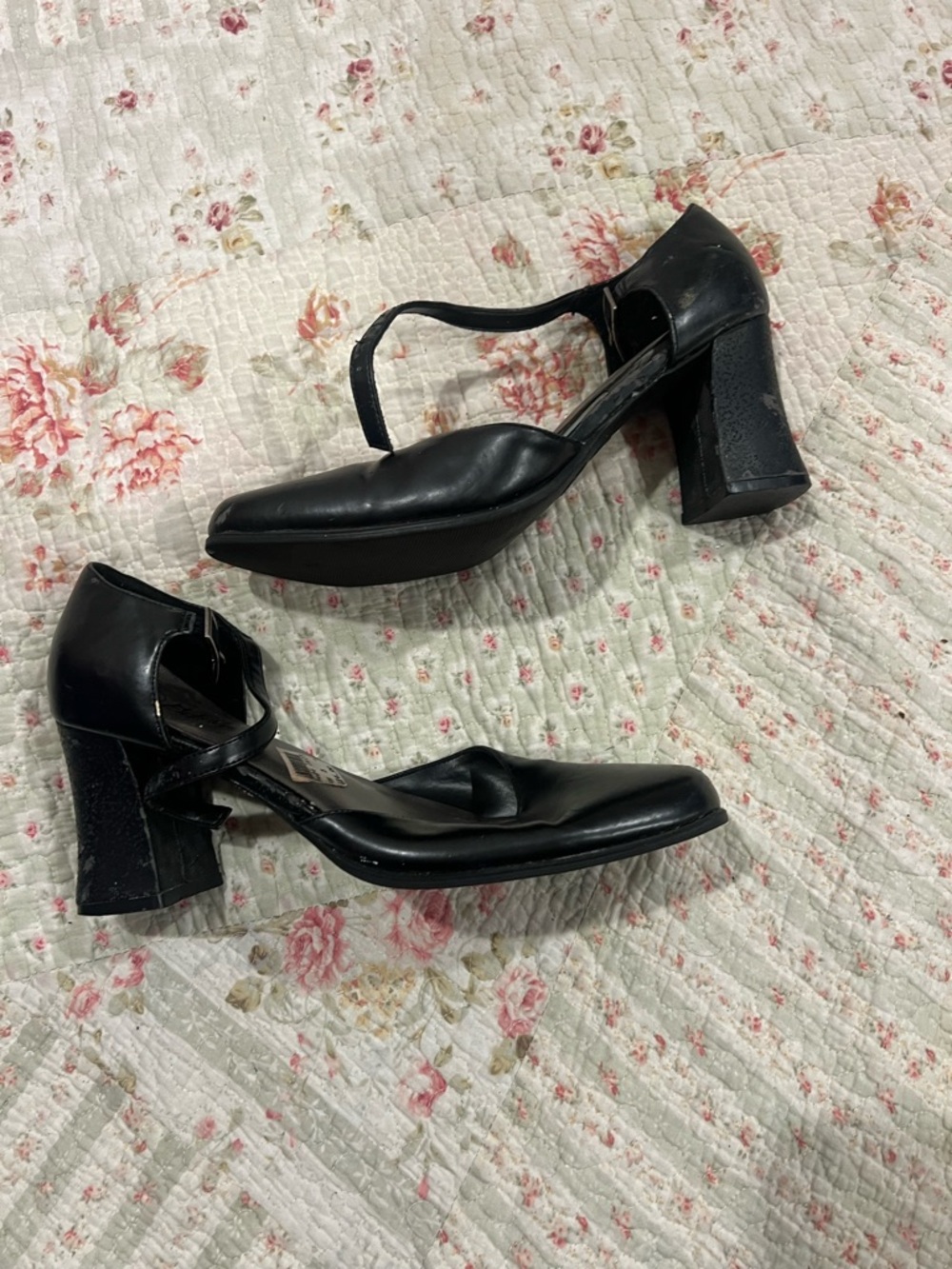 Black Women's Block Heel Mary Jane Pumps